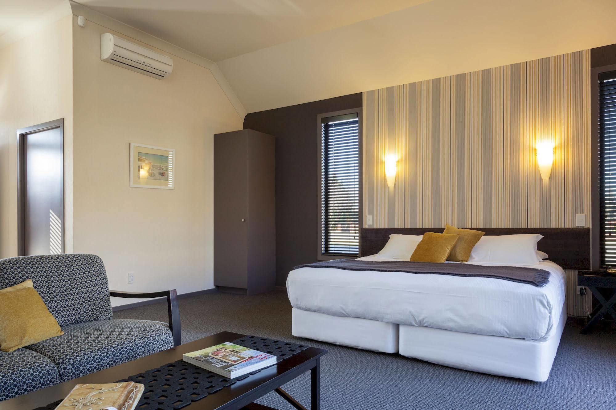 Hawkdun Lodge Motel Ranfurly Dış mekan fotoğraf