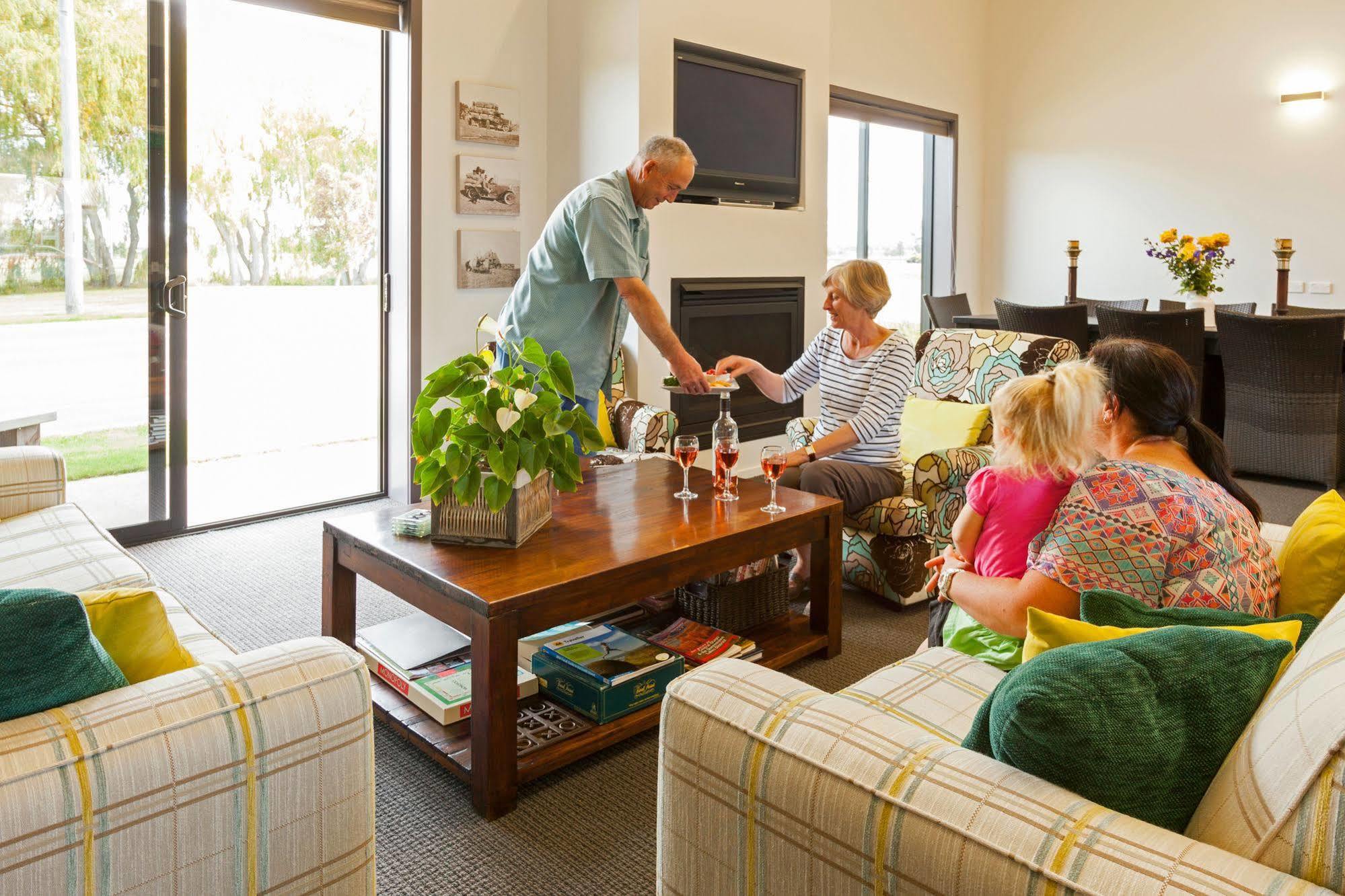 Hawkdun Lodge Motel Ranfurly Dış mekan fotoğraf